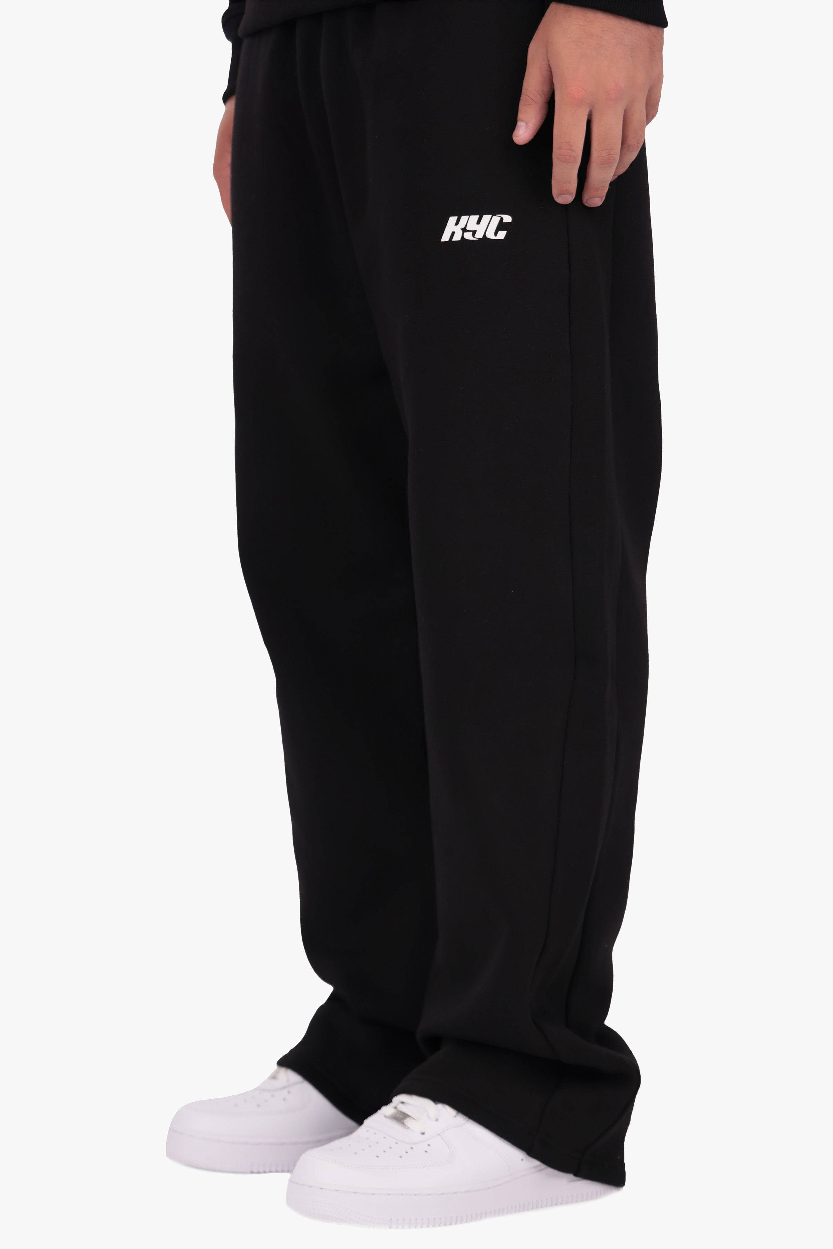 KYC OPEN LEG JOGGER BLACK