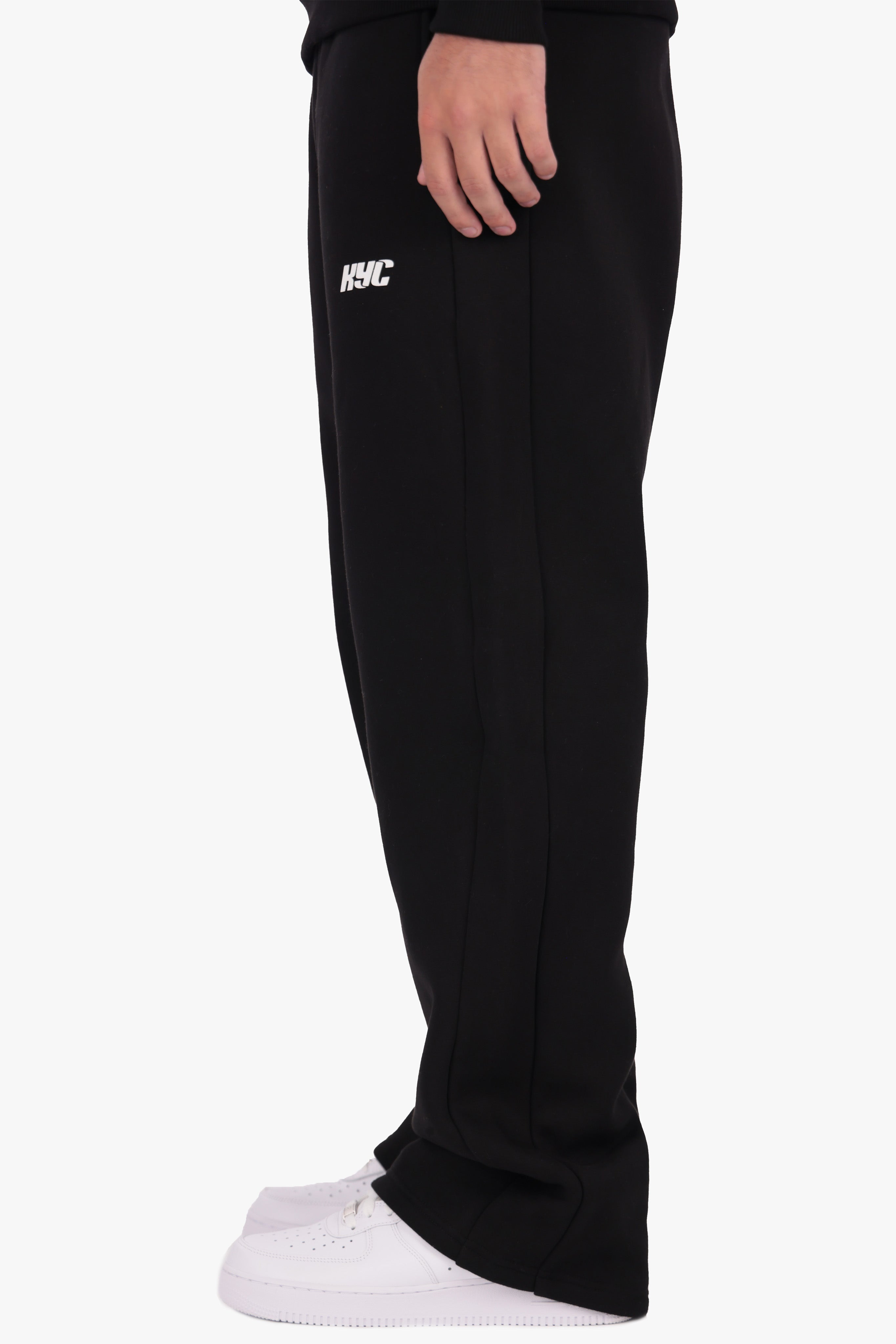 KYC OPEN LEG JOGGER BLACK